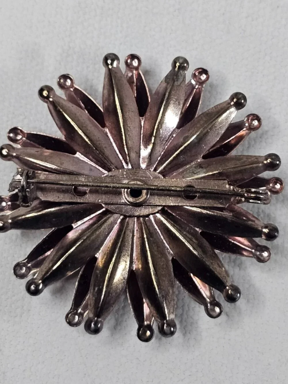 Vintage Atomic Starburst Brooch Blue Rhinestone Bronze Tone Unmarked Jewelry Pin